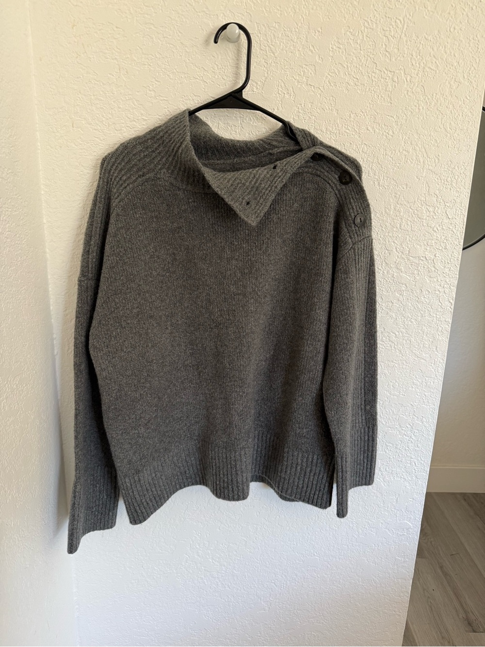 Abercrombie & Fitch Charcoal Crewneck Button-Shoulder Sweater